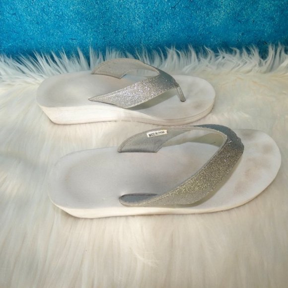 Silver & White Flip Flops - Picture 4 of 10